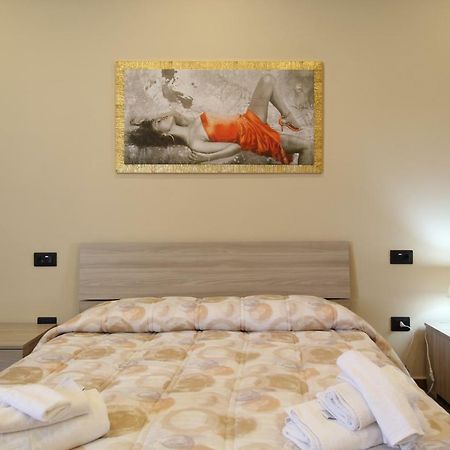 Casa Vacanze Corso Roma Brindisi Ngoại thất bức ảnh